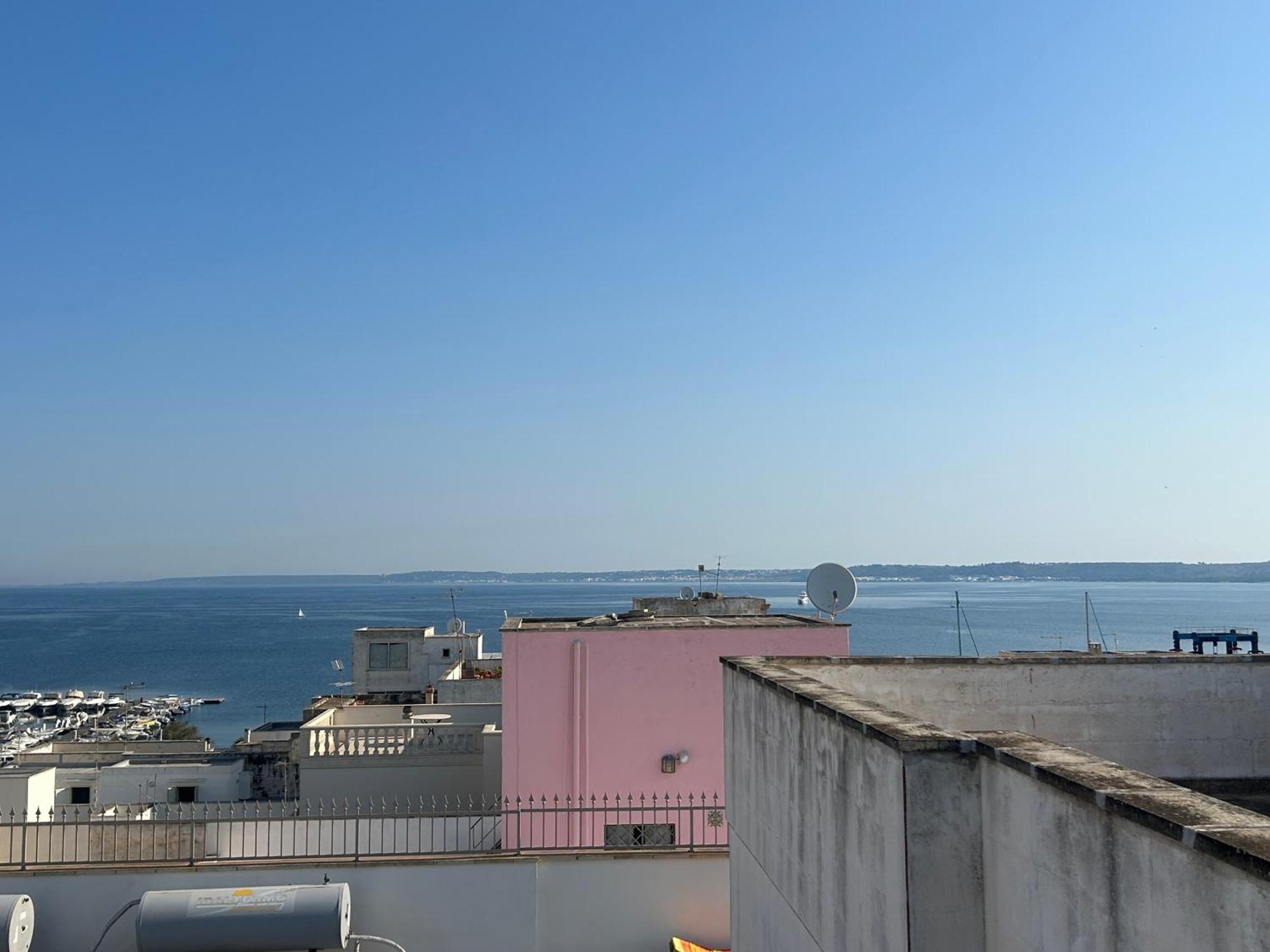 Palazzo Angelelli Bed & Breakfast Gallipoli Exterior photo